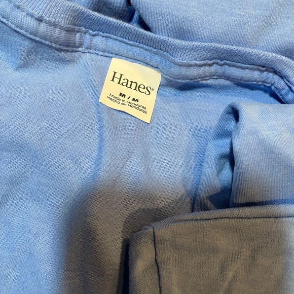 Womens Hanes light blue t shirts size medium a bundle of (8) - Picture 11 of 13